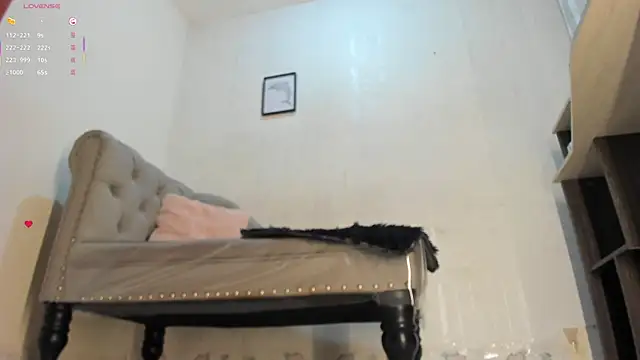 victoria Christie online show from 04/26/26, 10:46