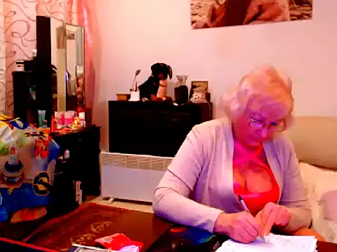 Natali7634 online show from 02/06/25, 03:59