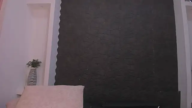 jenaa  online show from 02/19/26, 12:34