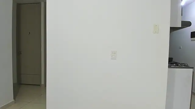 Emi latingirl online show from 10/18/25, 09:21