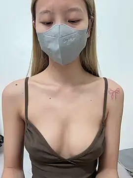 Lucy-Gold online show from 03/03/26, 11:05