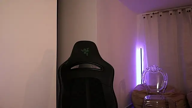 MarianaBranzz online show from 02/05/26, 03:00