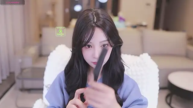 Snapshot of JayPope chatting on 11/07/25, 11:43 JayPope online show from 11/07/25, 11:43