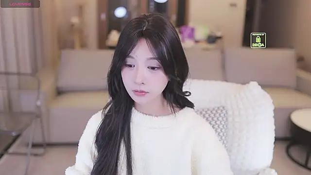 Snapshot of JayPope chatting on 11/10/25, 12:15 JayPope online show from 11/10/25, 12:15