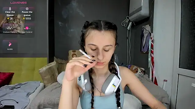  Nika Kik online show from 03/19/26, 12:36