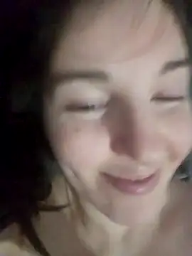 Snapshot of oxitocindi chatting on 12/04/24, 10:19 oxitocindi online show from 12/04/24, 10:19