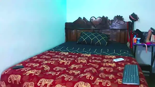 Snapshot of Candy-love87 chatting on 03/01/25, 03:49 Candy-love87 online show from 03/01/25, 03:49