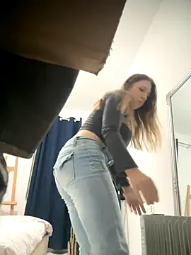 Sashabunny online show from 10/15/25, 08:42