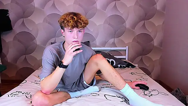 Snapshot of Ian_Flor chatting on 11/23/25, 06:30 Ian Flor online show from 11/23/25, 06:30