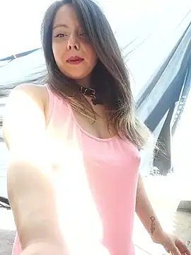 Snapshot of Kimiechanuwu chatting on 09/27/25, 12:10 Kimiechanuwu online show from 09/27/25, 12:10