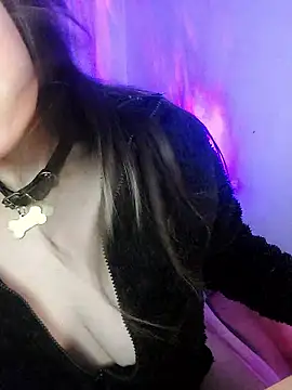 Snapshot of Kimiechanuwu chatting on 01/12/26, 05:51 Kimiechanuwu online show from 01/12/26, 05:51