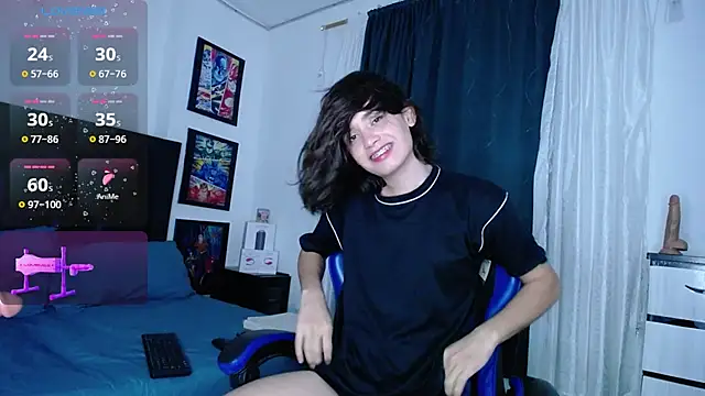 Snapshot of andyboy- chatting on 07/23/26, 11:13 andyboy- online show from 07/23/26, 11:13