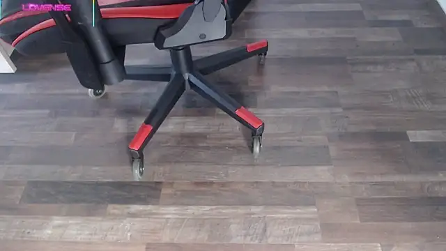 Snapshot of servedcock chatting on 02/21/25, 11:11 servedcock online show from 02/21/25, 11:11