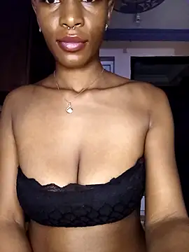 Ayrella02 online show from 02/26/26, 05:01