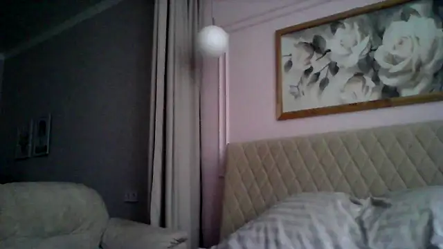 SunElizabeth online show from 03/17/25, 04:40