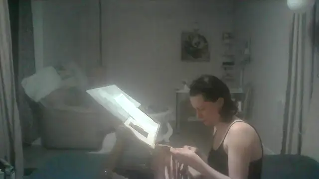 SunElizabeth online show from 04/04/26, 04:15