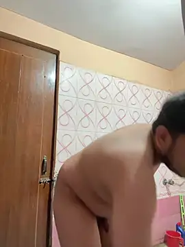 Snapshot of NakedPlayBoy chatting on 01/02/25, 02:54 NakedPlayBoy online show from 01/02/25, 02:54