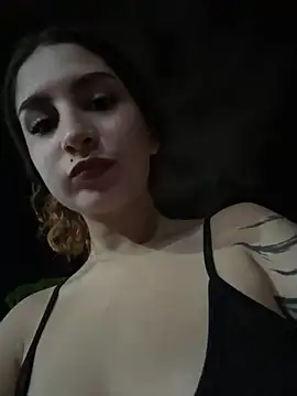 Mon Cherry online show from 09/24/25, 12:36