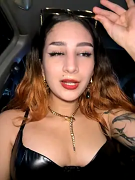 Mon Cherry online show from 11/02/25, 01:30