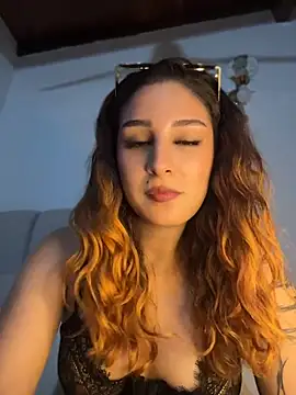 Mon Cherry online show from 04/15/26, 01:12