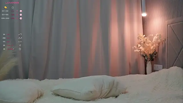 Snapshot of _Pretty_Doll_ chatting on 02/25/25, 06:31  Pretty Doll  online show from 02/25/25, 06:31