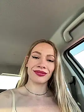 LavenderHot online show from 02/06/25, 08:18