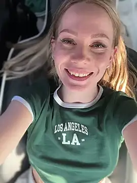 LavenderHot online show from 03/09/25, 08:18