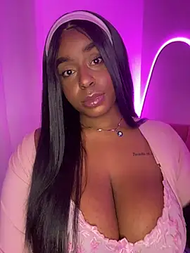 latinababyy online show from 01/06/25, 11:20