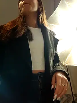 Snapshot of Violeta_12- chatting on 12/05/24, 07:49 Violeta 12- online show from 12/05/24, 07:49