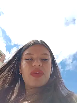 Snapshot of Violeta_12- chatting on 12/22/24, 03:44 Violeta 12- online show from 12/22/24, 03:44