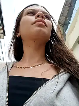 Snapshot of Violeta_12- chatting on 12/24/24, 04:40 Violeta 12- online show from 12/24/24, 04:40