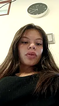 Snapshot of Violeta_12- chatting on 01/09/25, 03:34 Violeta 12- online show from 01/09/25, 03:34