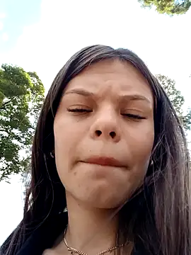 Snapshot of Violeta_12- chatting on 01/17/25, 05:41 Violeta 12- online show from 01/17/25, 05:41