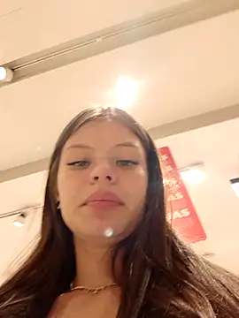 Snapshot of Violeta_12- chatting on 01/23/25, 09:07 Violeta 12- online show from 01/23/25, 09:07