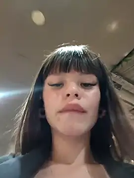 Snapshot of Violeta_12- chatting on 09/18/25, 07:27 Violeta 12- online show from 09/18/25, 07:27