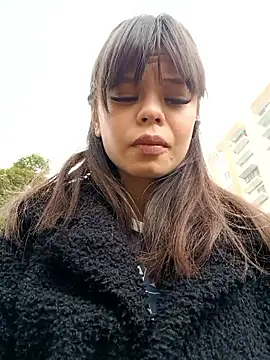 Snapshot of Violeta_12- chatting on 10/20/25, 04:29 Violeta 12- online show from 10/20/25, 04:29