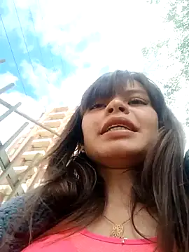 Snapshot of Violeta_12- chatting on 11/02/25, 03:36 Violeta 12- online show from 11/02/25, 03:36