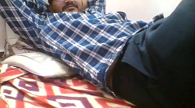 naughtymike0007 online show from 02/12/25, 07:55