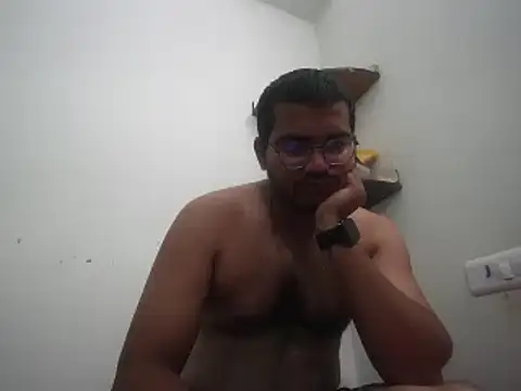 naughtymike0007 online show from 10/28/25, 02:48