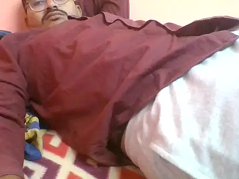 naughtymike0007 online show from 12/19/25, 02:18