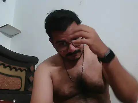 naughtymike0007 online show from 04/28/26, 05:29