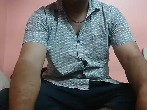 naughtymike0007 online show from 05/10/26, 04:01