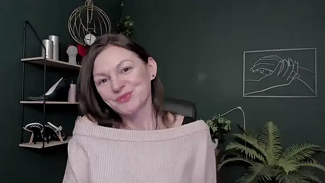 VivianWILD online show from 02/04/26, 07:36