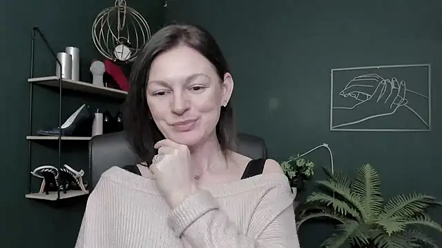 VivianWILD online show from 02/06/26, 06:51