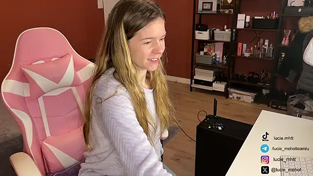 lucie mehott online show from 12/10/24, 08:51