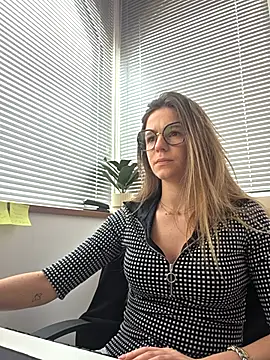 lucie mehott online show from 02/20/26, 09:54