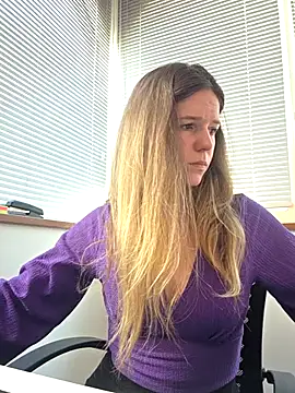 lucie mehott online show from 05/07/26, 09:36