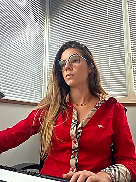 lucie mehott online show from 06/04/26, 07:58