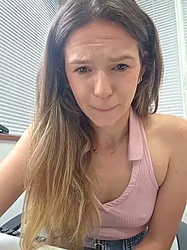 lucie mehott online show from 06/12/26, 06:56