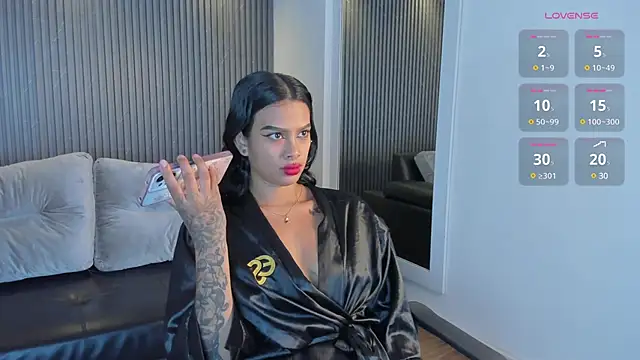 Snapshot of saracorraless chatting on 12/11/24, 07:57 saracorraless online show from 12/11/24, 07:57